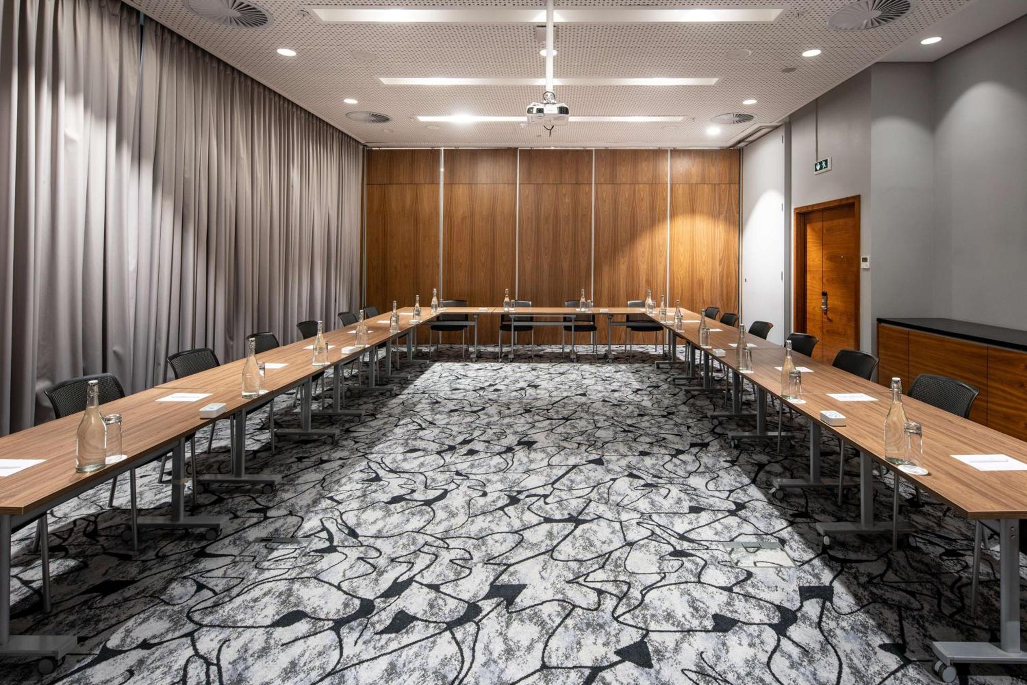 Hilton Garden Inn Mbabane Esterno foto